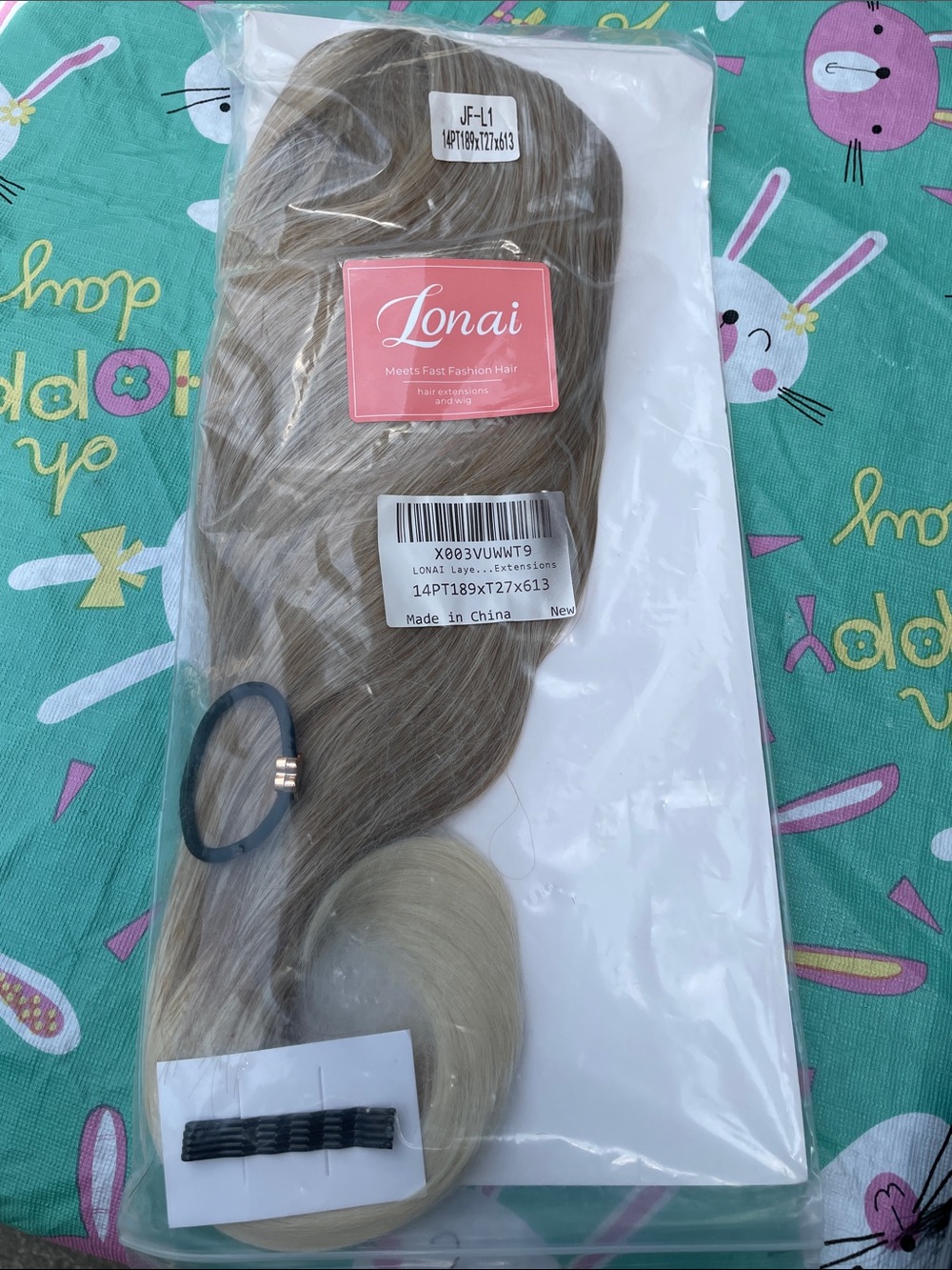 Blonde Layered Clip-In Hairpiece – Ash Blonde